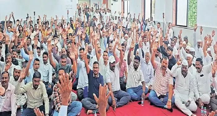 बिल्डर लॉबीच्या फायद्यासाठी योजना? माण ग्रामस्थांचा एल्गार